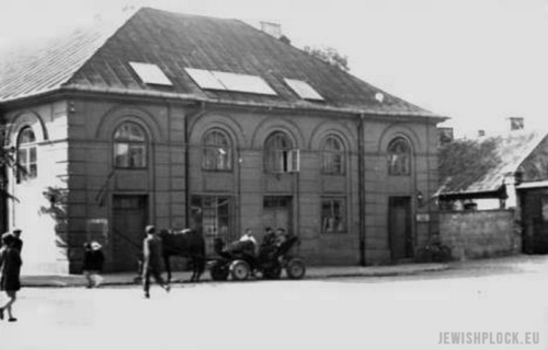 The building of the Jewish school at 7 Kwiatka Street, 1966 (Archive of the Regional Conservator of Monuments in Płock)